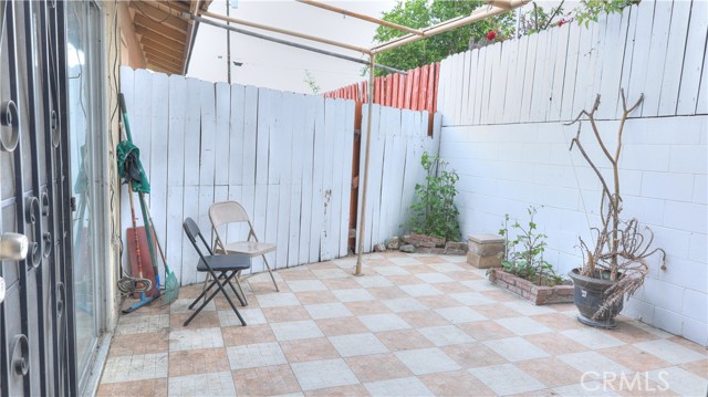 Detail Gallery Image 8 of 11 For 1723 Appleton Way, Pomona,  CA 91767 - 2 Beds | 2 Baths