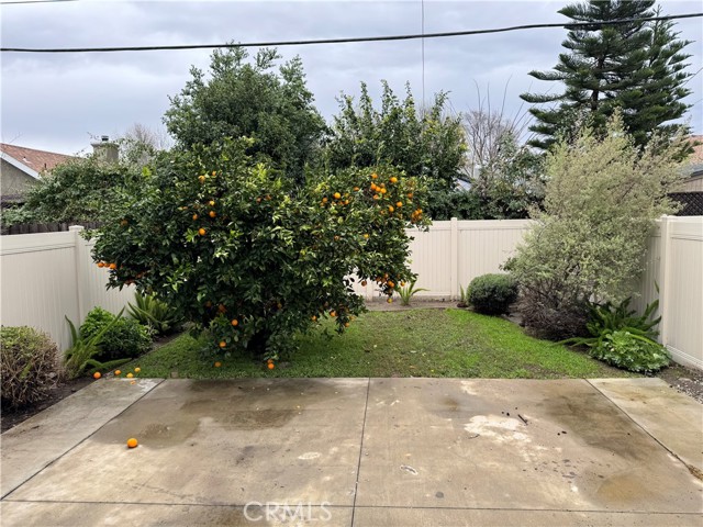Detail Gallery Image 16 of 17 For 5722 Cedros Ave, Van Nuys,  CA 91411 - 3 Beds | 2 Baths