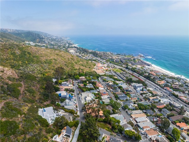 Detail Gallery Image 32 of 32 For 468 Ashton Dr, Laguna Beach,  CA 92651 - 4 Beds | 4/1 Baths