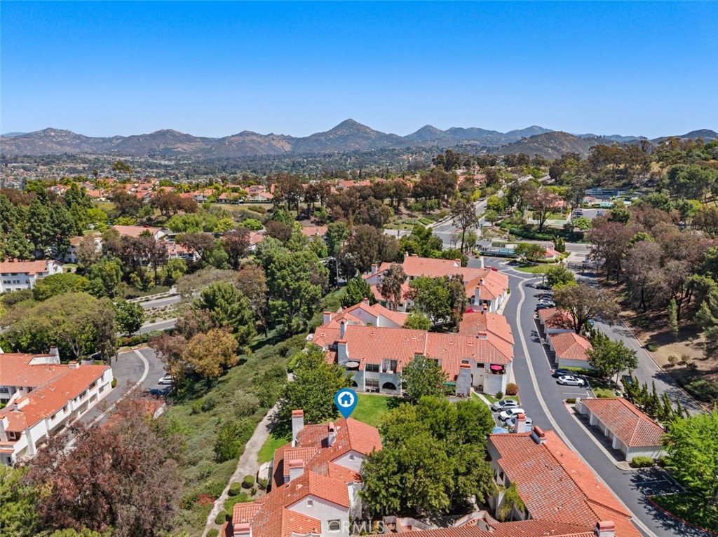 https://media.crmls.org/medias/a88cfa24-184d-4d4e-ba74-30494496cdf0.jpg?preset=X-Large