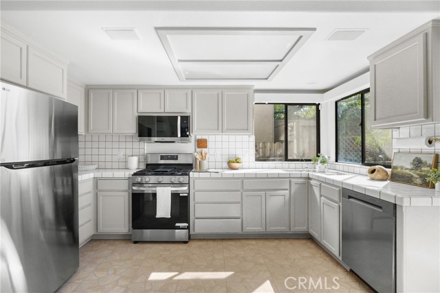 Detail Gallery Image 14 of 48 For 520 Rockaway, Grover Beach,  CA 93433 - 3 Beds | 2/1 Baths