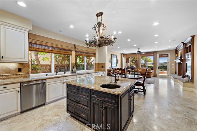 Detail Gallery Image 13 of 50 For 28702 Sea Point, Laguna Niguel,  CA 92677 - 5 Beds | 4/1 Baths