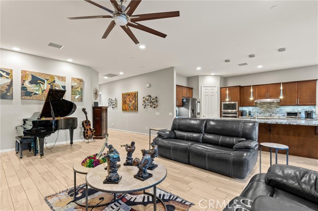 Detail Gallery Image 8 of 35 For 85556 Molvena Dr, Indio,  CA 92203 - 3 Beds | 2/1 Baths