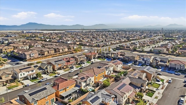Detail Gallery Image 8 of 57 For 5236 Collard Ave, Fontana,  CA 92336 - 3 Beds | 2/1 Baths
