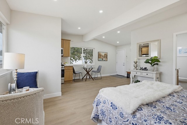 Detail Gallery Image 17 of 26 For 11068 El Amarillo #STUDIO,  Fountain Valley,  CA 92708 - 1 Beds | 1 Baths