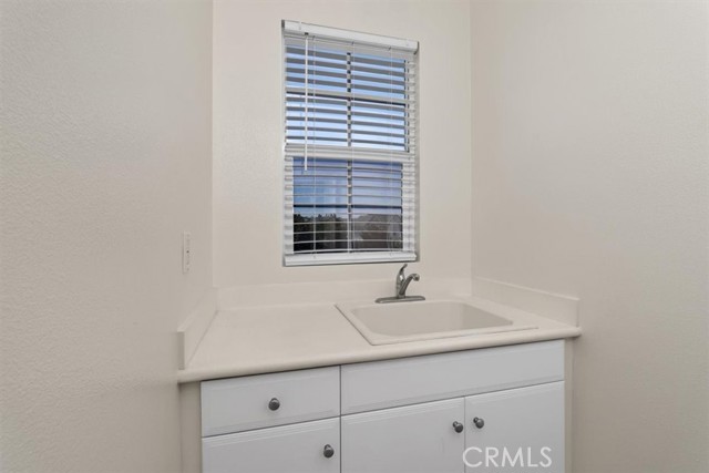 Detail Gallery Image 17 of 69 For 115 W Saint Andrews St, Ontario,  CA 91762 - 4 Beds | 3/1 Baths