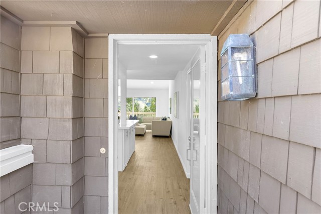 Detail Gallery Image 2 of 37 For 64 Sea Island Dr, Newport Beach,  CA 92660 - 2 Beds | 2 Baths