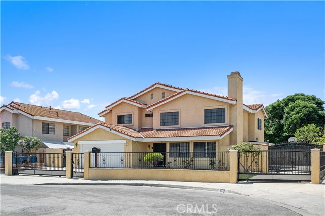 Detail Gallery Image 1 of 31 For 2711 Caminar, El Monte,  CA 91732 - 4 Beds | 4 Baths
