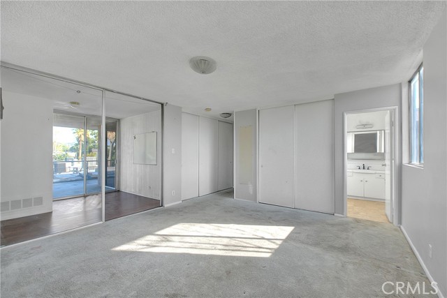 Detail Gallery Image 23 of 40 For 6979 Palm Ct, Riverside,  CA 92506 - 2 Beds | 2 Baths