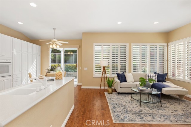 Detail Gallery Image 11 of 48 For 21386 Carabela, Mission Viejo,  CA 92692 - 2 Beds | 2/1 Baths