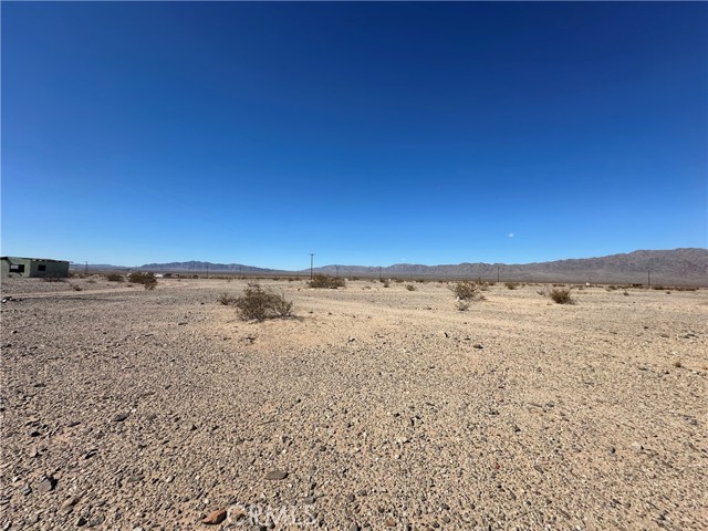 Detail Gallery Image 3 of 4 For 1 Screech Owl, Twentynine Palms,  CA 92277 - – Beds | – Baths