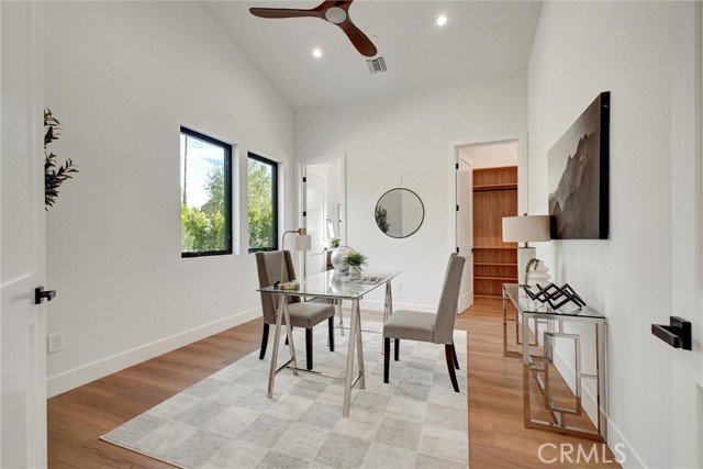 Detail Gallery Image 7 of 74 For 14136 Emelita St, Sherman Oaks,  CA 91401 - 4 Beds | 4/1 Baths