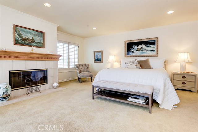 309 3rd Street, Manhattan Beach CA: https://media.crmls.org/medias/a891e4d2-a34d-43f4-b26e-2fb4f62d5098.jpg
