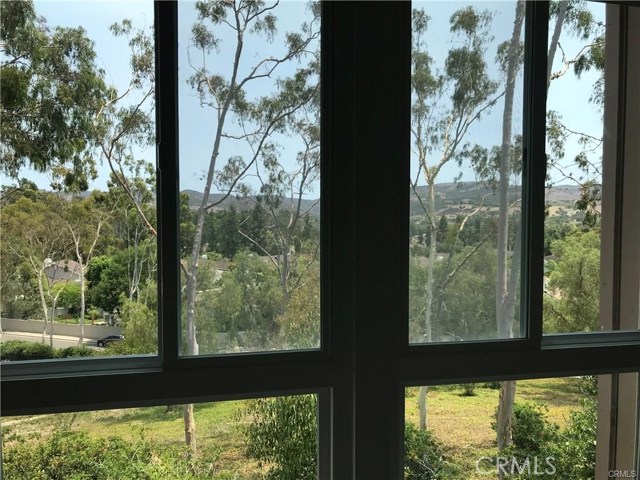 Detail Gallery Image 9 of 42 For 27 Highland, Irvine,  CA 92603 - 3 Beds | 2 Baths