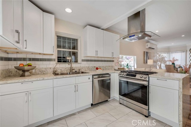 Detail Gallery Image 14 of 33 For 624 Cedar Ave, Long Beach,  CA 90802 - 3 Beds | 2 Baths