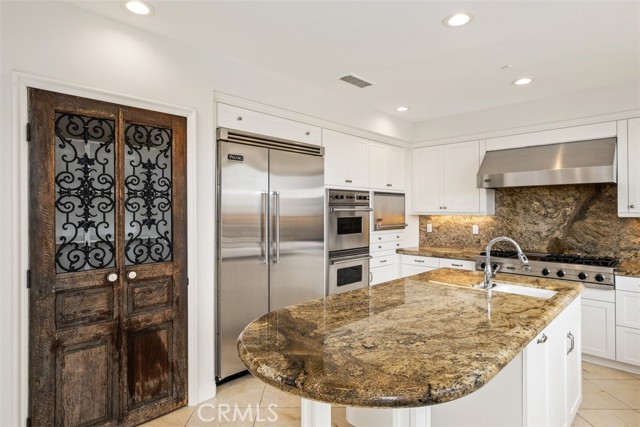 Detail Gallery Image 21 of 56 For 21 Vista Sole St, Dana Point,  CA 92629 - 4 Beds | 3/1 Baths