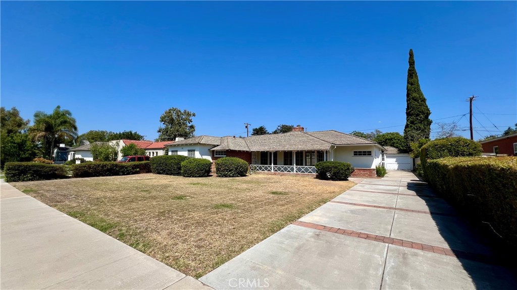 2309 Oakmont Avenue