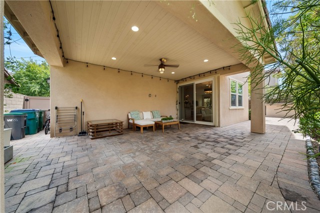 228 Wicker, Irvine CA: https://media.crmls.org/medias/a895fd62-9a1c-4fe1-a149-948f02893a94.jpg