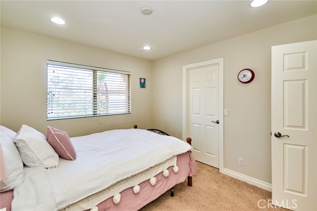 19 Las Cruces, Irvine CA: https://media.crmls.org/medias/a8962cd8-a20f-434f-98ec-a79f76f1773a.jpg