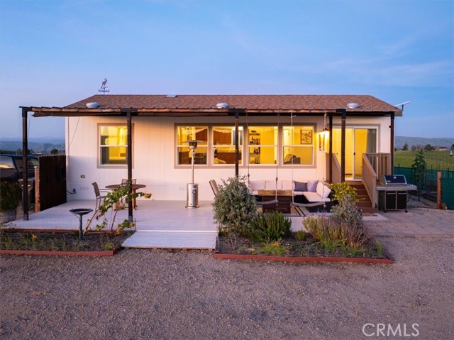 Detail Gallery Image 4 of 57 For 1730 Sutliff, Paso Robles,  CA 93446 - 2 Beds | 2 Baths