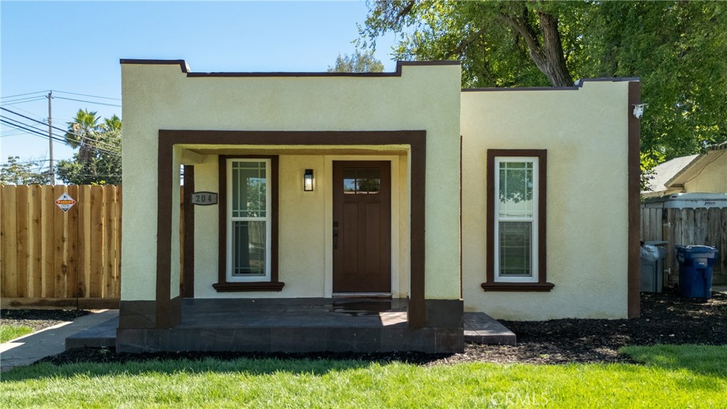 204 W 25th Street