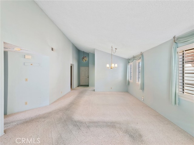 Detail Gallery Image 16 of 28 For 19033 Elm Dr, Apple Valley,  CA 92308 - 2 Beds | 2 Baths