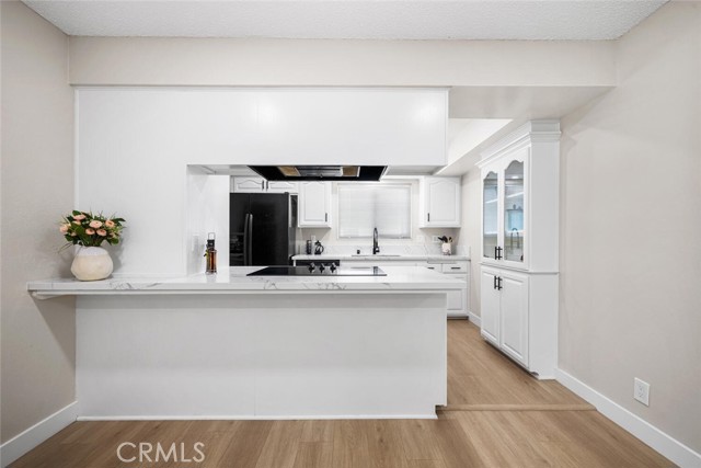 Detail Gallery Image 8 of 59 For 9826 Saint George Cir, Cypress,  CA 90630 - 3 Beds | 2 Baths