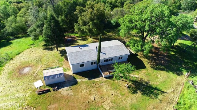5440 Darrah Road, Mariposa CA: https://media.crmls.org/medias/a89a4046-5d6d-4c65-a5ee-06e2b092baf3.jpg