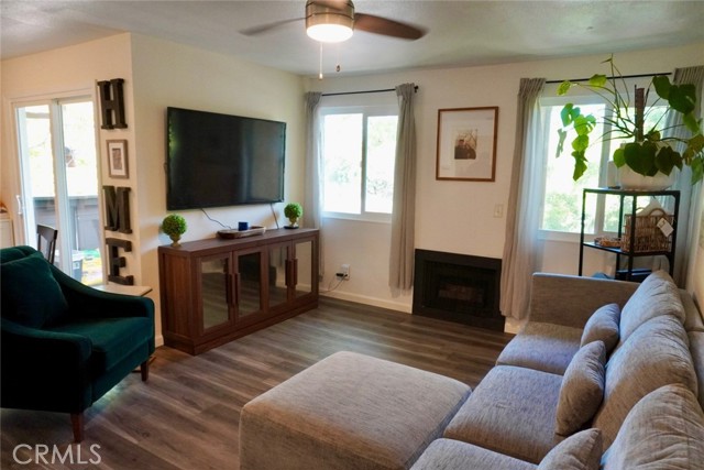 Detail Gallery Image 9 of 16 For 4332 Pacific, Stockton,  CA 95207 - 1 Beds | 1 Baths