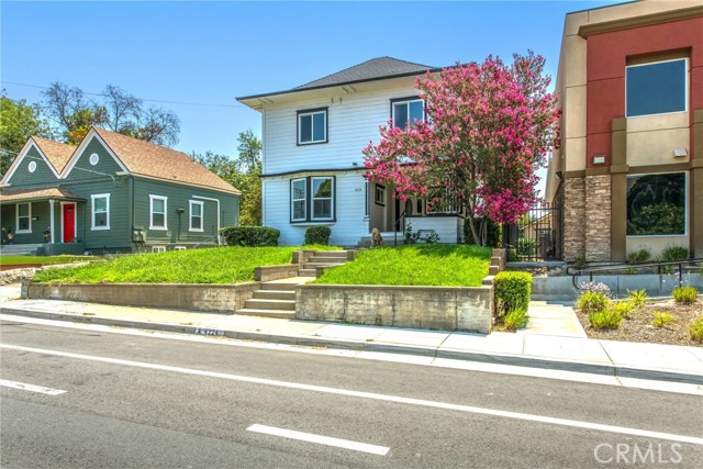 4224 Brockton Avenue, Riverside CA: https://media.crmls.org/medias/a89bcf71-745e-4d8f-8cc1-428824a56484.jpg