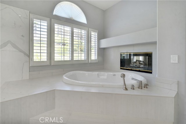 Detail Gallery Image 25 of 34 For 25792 Maple View Dr, Laguna Hills,  CA 92653 - 5 Beds | 3/1 Baths