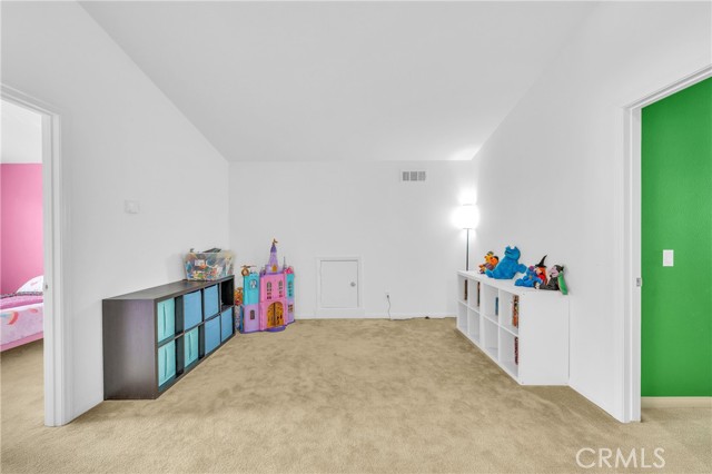 Image 32 of 56 For 10850 Cameron Court