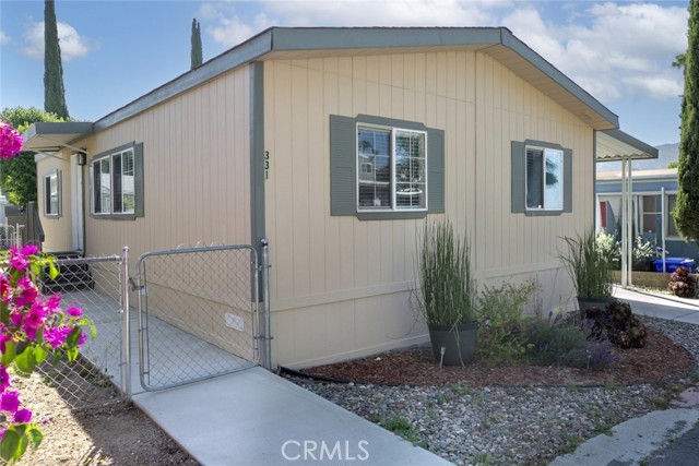 29021 Bouquet Canyon Road, Saugus CA: https://media.crmls.org/medias/a89c8e7c-ab43-4956-a711-8413095744d5.jpg