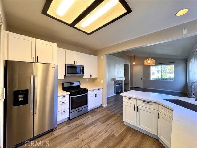 Detail Gallery Image 17 of 41 For 31898 Calle Ballentine, Temecula,  CA 92592 - 3 Beds | 2 Baths