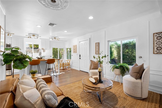 Detail Gallery Image 5 of 55 For 3720 Harriman, Los Angeles,  CA 90032 - 4 Beds | 3 Baths