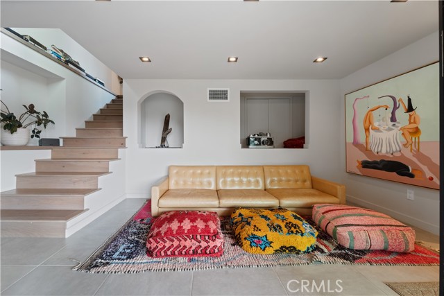 Detail Gallery Image 24 of 56 For 19778 Grand View Dr, Topanga,  CA 90290 - 4 Beds | 4/1 Baths