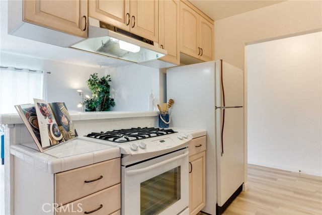 2411 Prospect, Hermosa Beach, California 90254, 2 Bedrooms Bedrooms, ,2 BathroomsBathrooms,Residential,Sold,Prospect,SB22154319