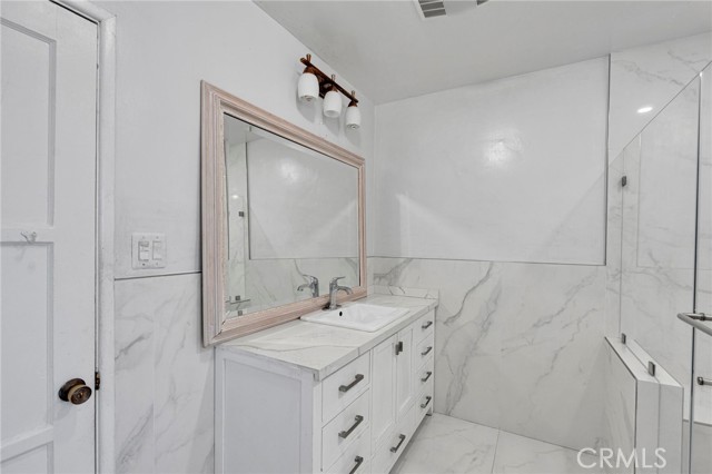 10125 Annetta Ave., South Gate CA: https://media.crmls.org/medias/a89fd491-29a8-4847-94a3-dbfaa5803710.jpg