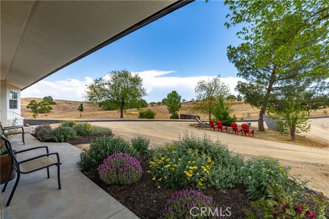 3150 Bluegrass Place, Creston CA: https://media.crmls.org/medias/a89fe558-5b45-41c7-be18-6018315a0eb5.jpg