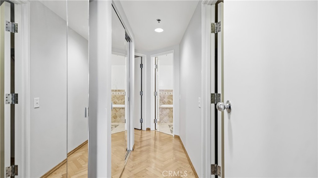 https://media.crmls.org/medias/a89ff86b-17c4-4497-8034-9f8bc053569e.jpg?preset=X-Large