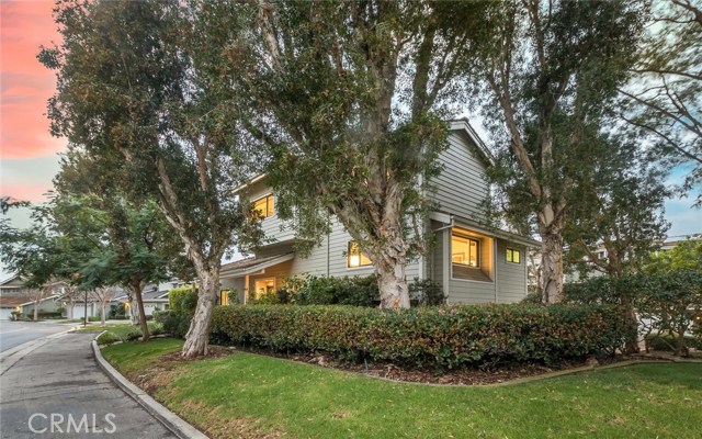 1 Tiburon Court, Manhattan Beach, California 90266, 3 Bedrooms Bedrooms, ,Residential,Sold,Tiburon,SB17005932