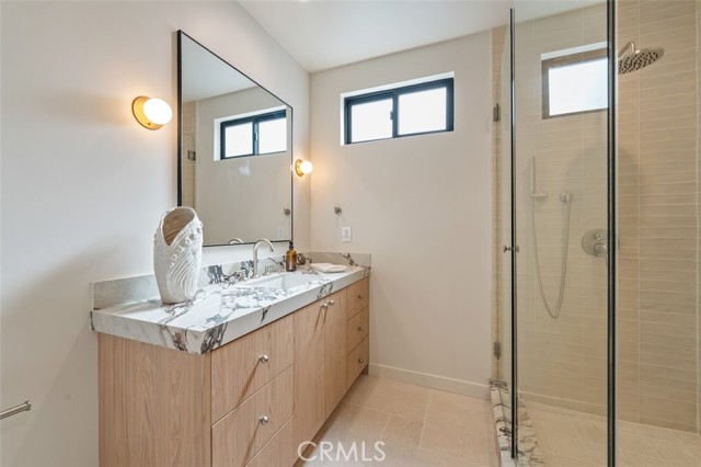 Detail Gallery Image 42 of 46 For 8960 Oak Park, –,  CA 91325 - 4 Beds | 3/1 Baths