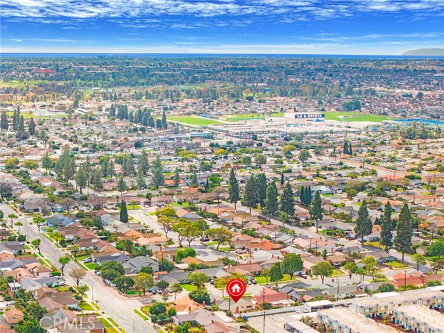 Detail Gallery Image 18 of 19 For 10691 Henderson Ave, Garden Grove,  CA 92843 - 4 Beds | 2 Baths