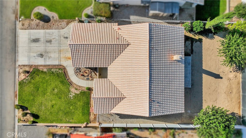 https://media.crmls.org/medias/a8a17018-b62e-4e83-9d90-ca0a0db8e371.jpg?preset=X-Large