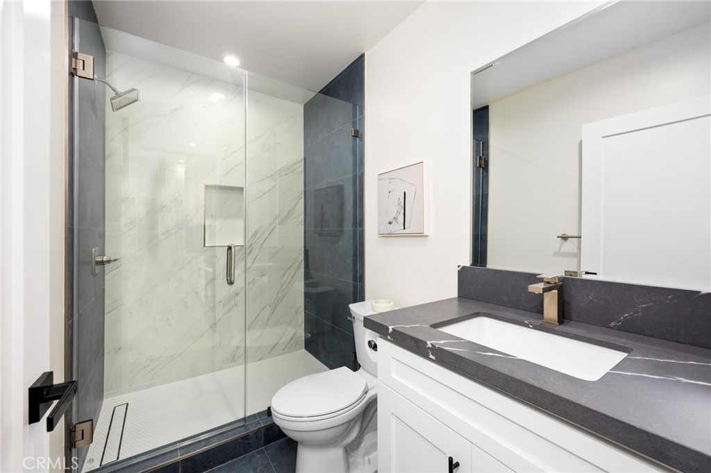 3309 Wedgewood Lane Burbank img 68