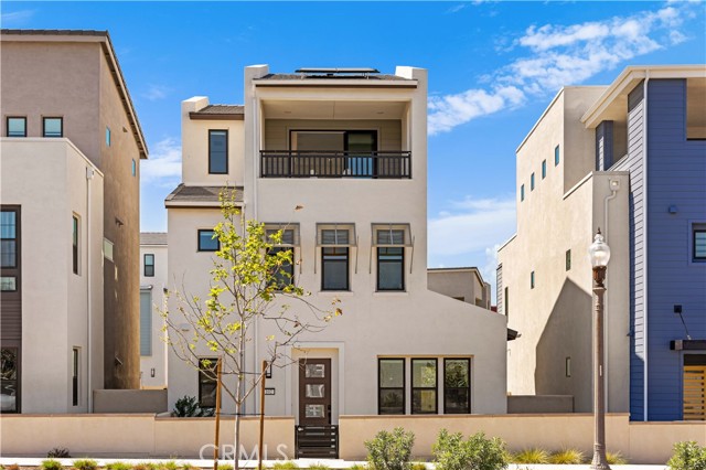 Front Image Thumbnail for CROC25241821