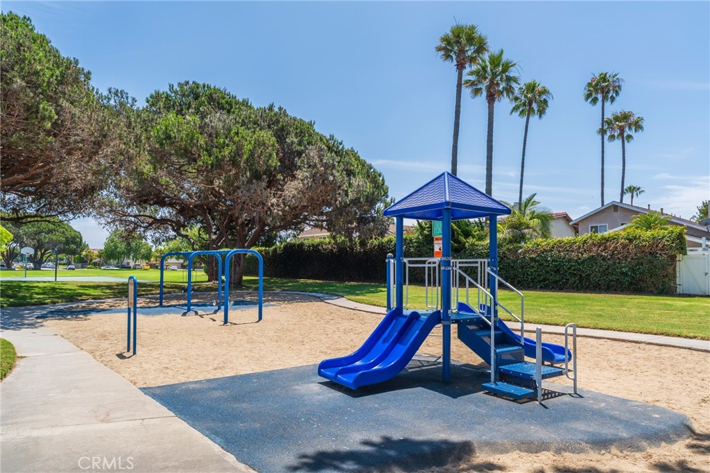 MLS #OC26110443 image #40