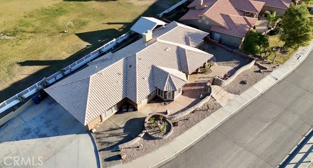 2281 Dekens Court, Blythe CA: https://media.crmls.org/medias/a8a2cf38-bb63-4845-be42-a6924a82d8f2.jpg