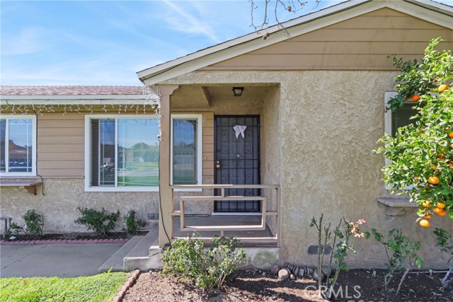 Detail Gallery Image 7 of 26 For 9614 Cypress, Fontana,  CA 92335 - – Beds | – Baths