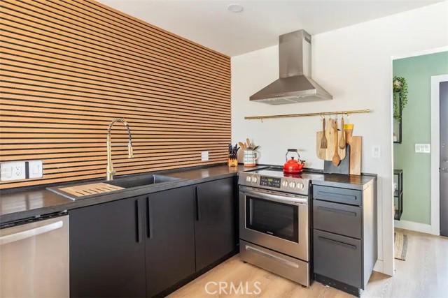 4044 Polaris Avenue, Joshua Tree CA: https://media.crmls.org/medias/a8a3b4b4-b55f-49fd-b657-bde153087081.jpg